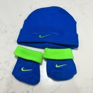 Haddad Blue and Green Baby Hat and Booties Set